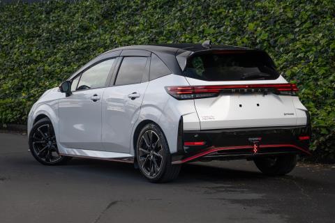 2023 Nissan Note Aura NISMO E-Power - Thumbnail