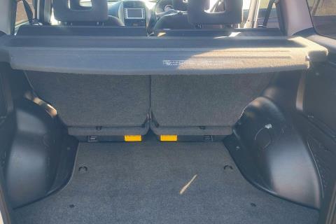 2005 Toyota RAV4L Sport 4WD - Thumbnail