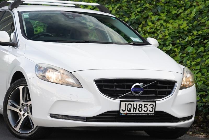 2016 Volvo V40 T4 2.0P