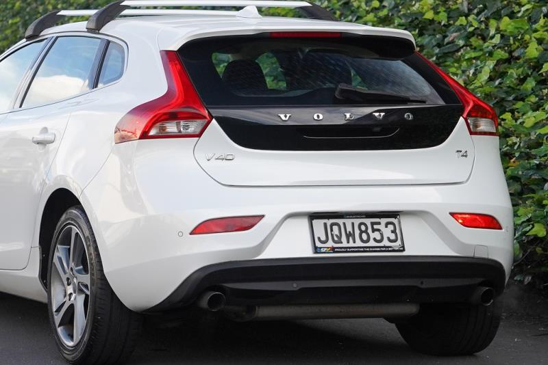 2016 Volvo V40 T4 2.0P