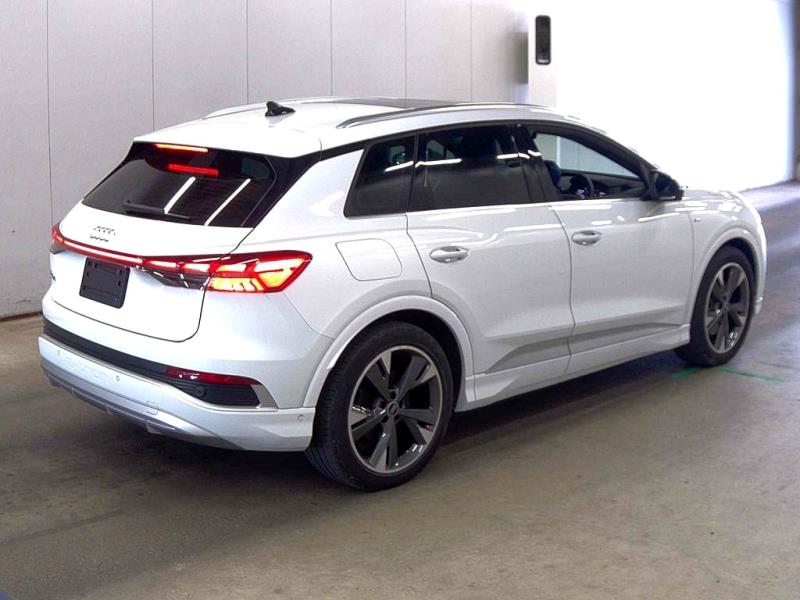 2023 Audi Q4 E-tron S Line