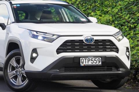 2024 Toyota RAV4 Hybrid 4WD - Thumbnail