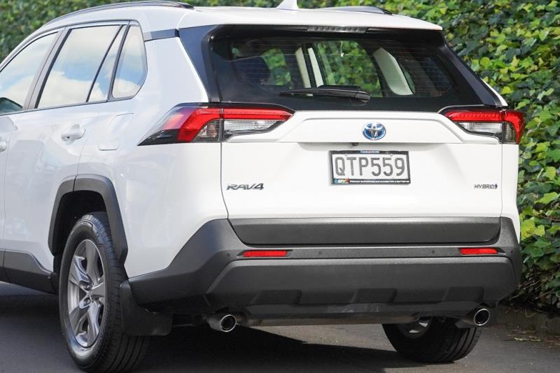 2024 Toyota RAV4 Hybrid 4WD