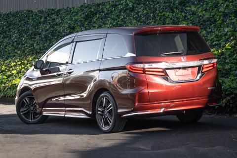 2016 Honda Odyssey Hybrid Absolute - Thumbnail