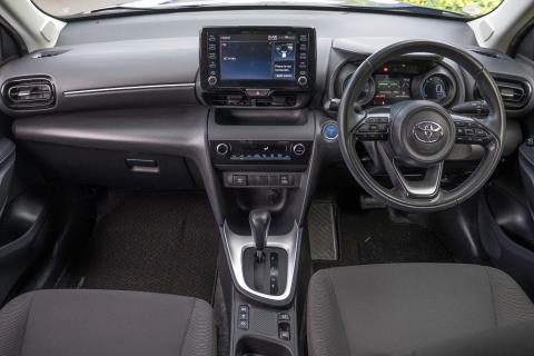 2021 Toyota Yaris Cross G Hybrid - Thumbnail