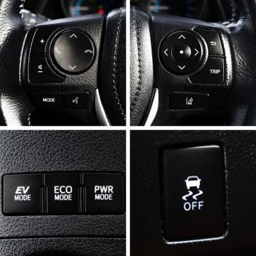 2017 Toyota Auris Hybrid / Corolla - Thumbnail