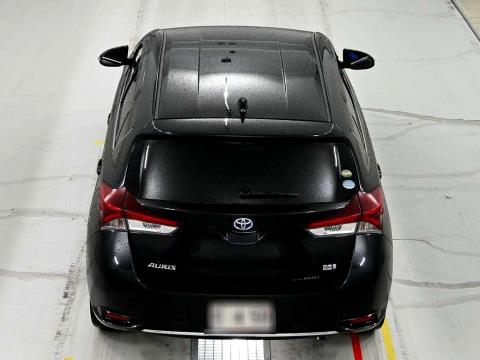 2017 Toyota Auris Hybrid / Corolla - Thumbnail