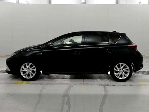 2017 Toyota Auris Hybrid / Corolla - Thumbnail