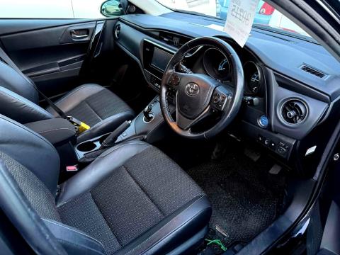 2017 Toyota Auris Hybrid / Corolla - Thumbnail