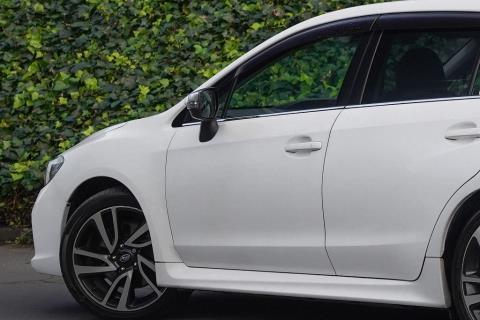 2014 Subaru Levorg 2.0 GT-S - Thumbnail