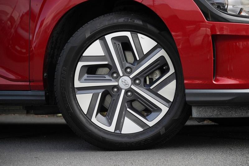 2021 Hyundai Kona EV 64kWh