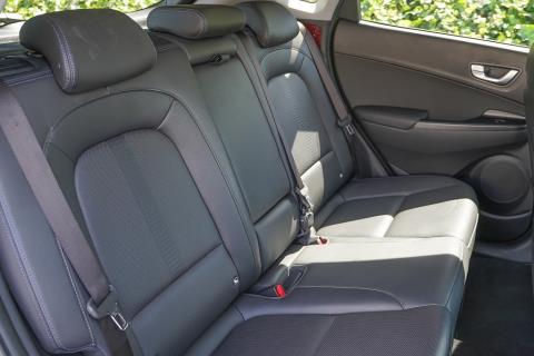 2021 Hyundai Kona EV 64kWh - Thumbnail