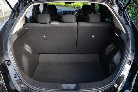 2019 Nissan Leaf 40G 86% SOH - Thumbnail