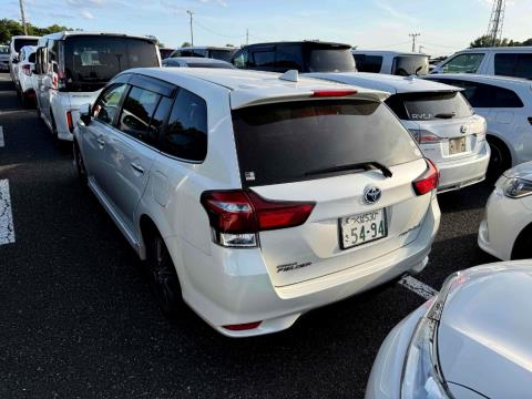 2016 Toyota Corolla Fielder Hybrid - Thumbnail