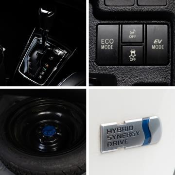 2016 Toyota Corolla Fielder Hybrid - Thumbnail