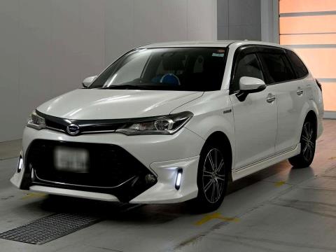 2016 Toyota Corolla Fielder Hybrid - Thumbnail