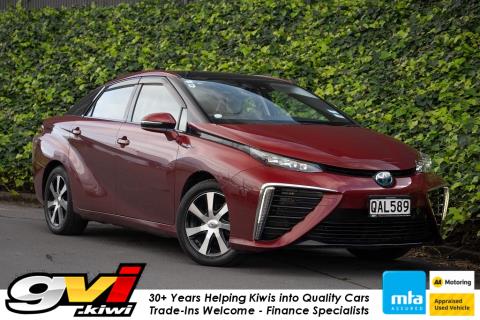 2017 Toyota Mirai - Thumbnail
