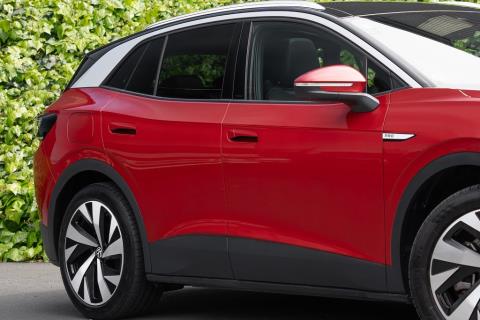 2023 Volkswagen ID.4 Pro - Thumbnail