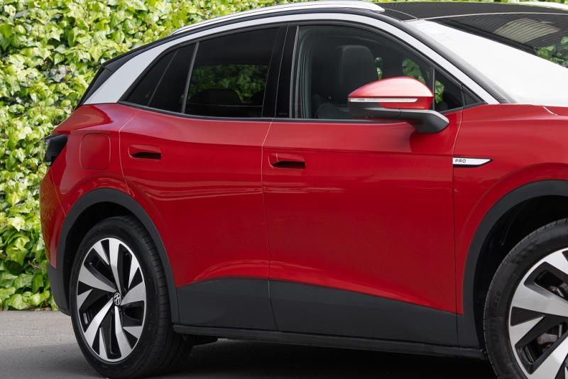 2023 Volkswagen ID.4 Pro