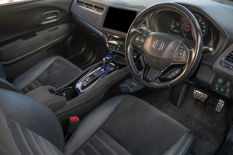 2017 Honda Vezel RS Hybrid / HR-V
