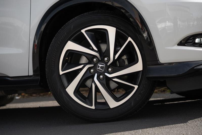 2017 Honda Vezel RS Hybrid / HR-V