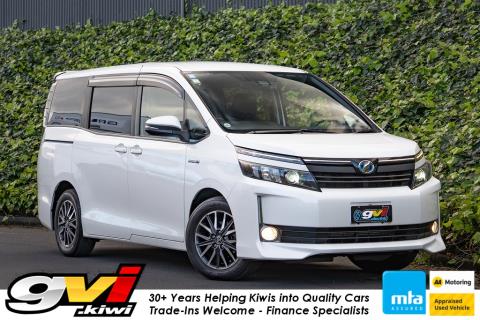 2016 Toyota Voxy V Hybrid / Noah