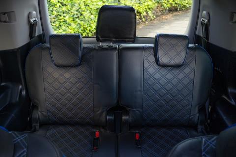 2016 Toyota Voxy V Hybrid / Noah - Thumbnail