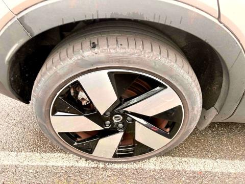 2023 Volvo eXC40 Recharge Ultimate - Thumbnail