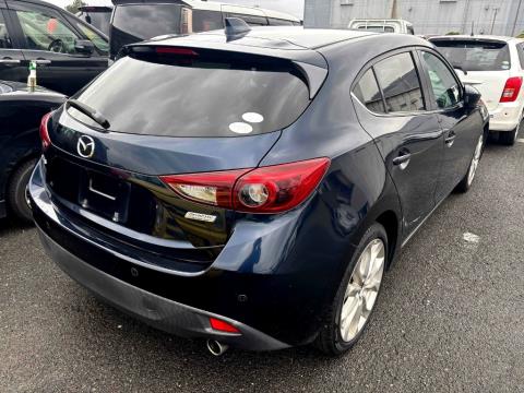 2014 Mazda Axela 20S / 3 Ltd - Thumbnail