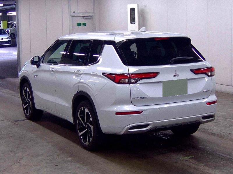 2022 Mitsubishi Outlander PHEV 4WD