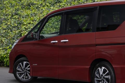 2021 Nissan Serena Hybrid Hway Star - Thumbnail