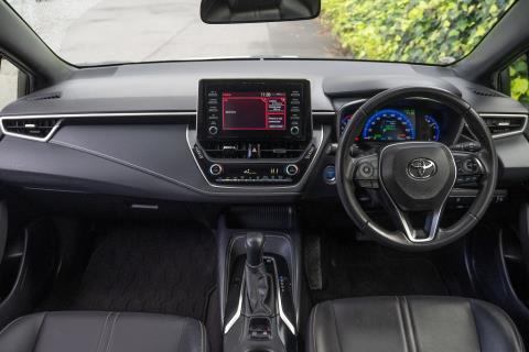 2021 Toyota Corolla Sport Hybrid G - Thumbnail