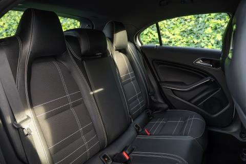 2015 Mercedes Benz A 180 - Thumbnail