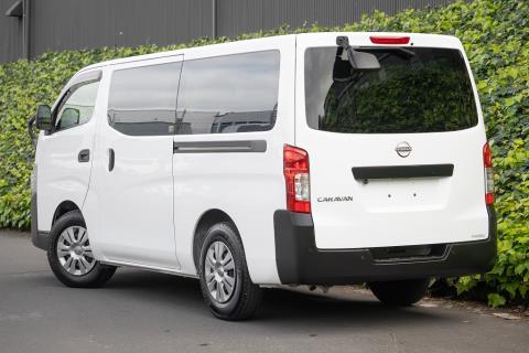 2022 Nissan NV350 / Caravan 5 Door - Thumbnail