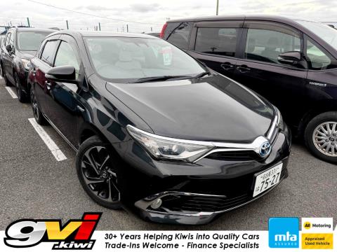 2017 Toyota Auris Hybrid / Corolla