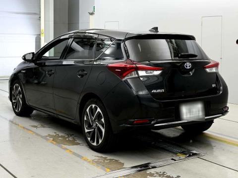 2017 Toyota Auris Hybrid / Corolla - Thumbnail