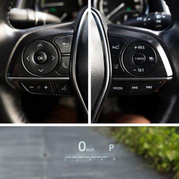 2017 Toyota Camry Hybrid G - Thumbnail
