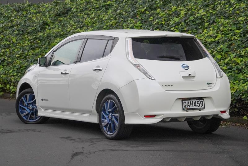 2017 Nissan Leaf 30X Autech