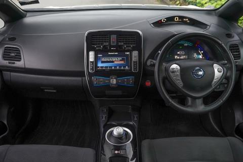 2017 Nissan Leaf 30X Autech - Thumbnail