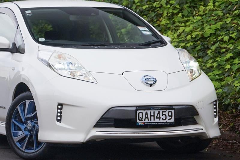 2017 Nissan Leaf 30X Autech