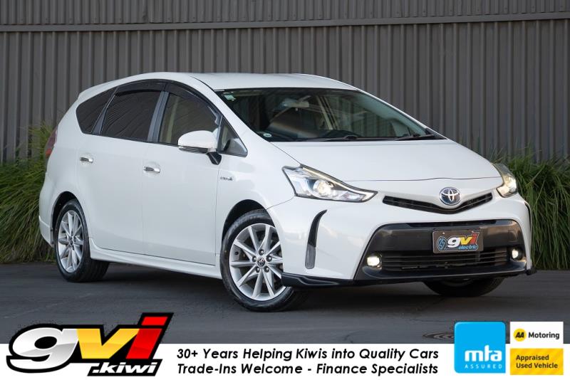2015 Toyota Prius Alpha S Touring