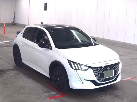 2023 Peugeot e-208 GT Electric - Thumbnail
