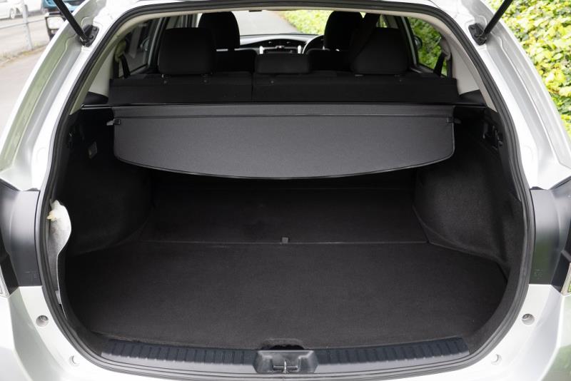 2015 Toyota Corolla Fielder G Hybrid