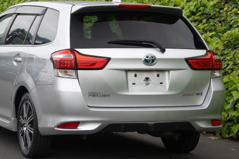 2015 Toyota Corolla Fielder G Hybrid - Thumbnail
