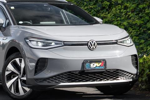 2023 Volkswagen ID.4 Pro Launch Edition - Thumbnail