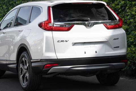 2018 Honda CR-V EX Masterpiece - Thumbnail