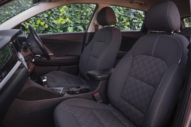 2021 Kia Niro Hybrid LX