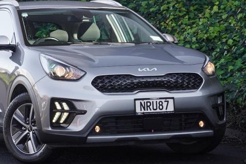 2021 Kia Niro Hybrid LX - Thumbnail