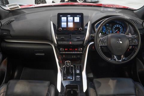 2022 Mitsubishi Eclipse Cross VRX PHEV - Thumbnail