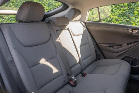 2022 Hyundai IONIQ Hybrid - Thumbnail